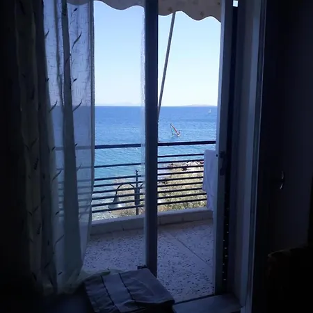 Summer Apartment *